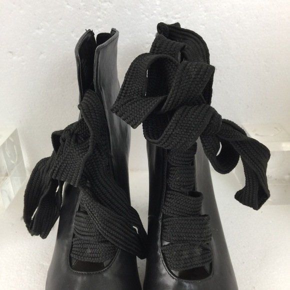 Justfab Maxwell. Black leather ankle boots. Sz. 8. - Picture 3 of 8